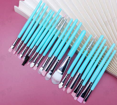 20 eye makeup brushes - ROUTINE FASHION