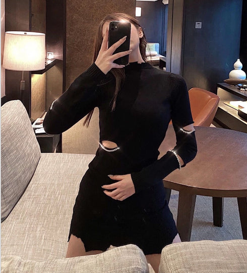 Black knitted short dress - ROUTINE FASHION