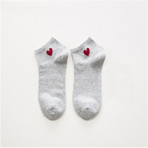 Caring women's sports socks - ROUTINE FASHION