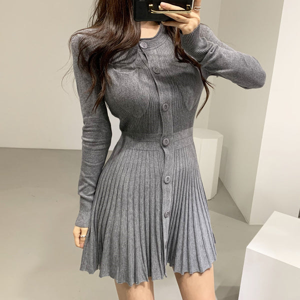 Knitted pleated dress - ROUTINE FASHION