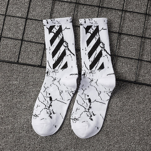 European And American Cotton Socks Trendy Socks For Men And Women In The Long Tube - ROUTINE FASHION