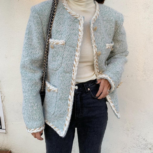 Short fragrant woolen coat - ROUTINE FASHION