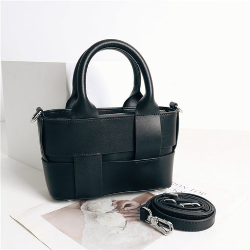 Women's Fashion Woven Single Shoulder Crossbody Handbag - ROUTINE FASHION